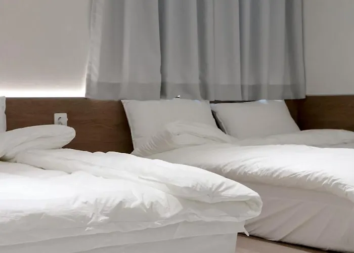 201jhblossomstayjeonpo Apartament