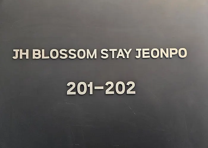 201jhblossomstayjeonpo